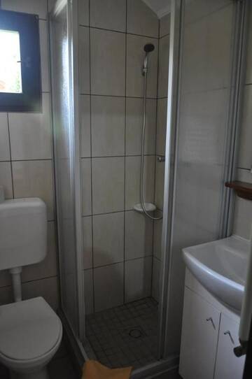 Фото номера Шале с одной спальней Кемпинги Turul Guesthouse and Camping г. Remetea 29
